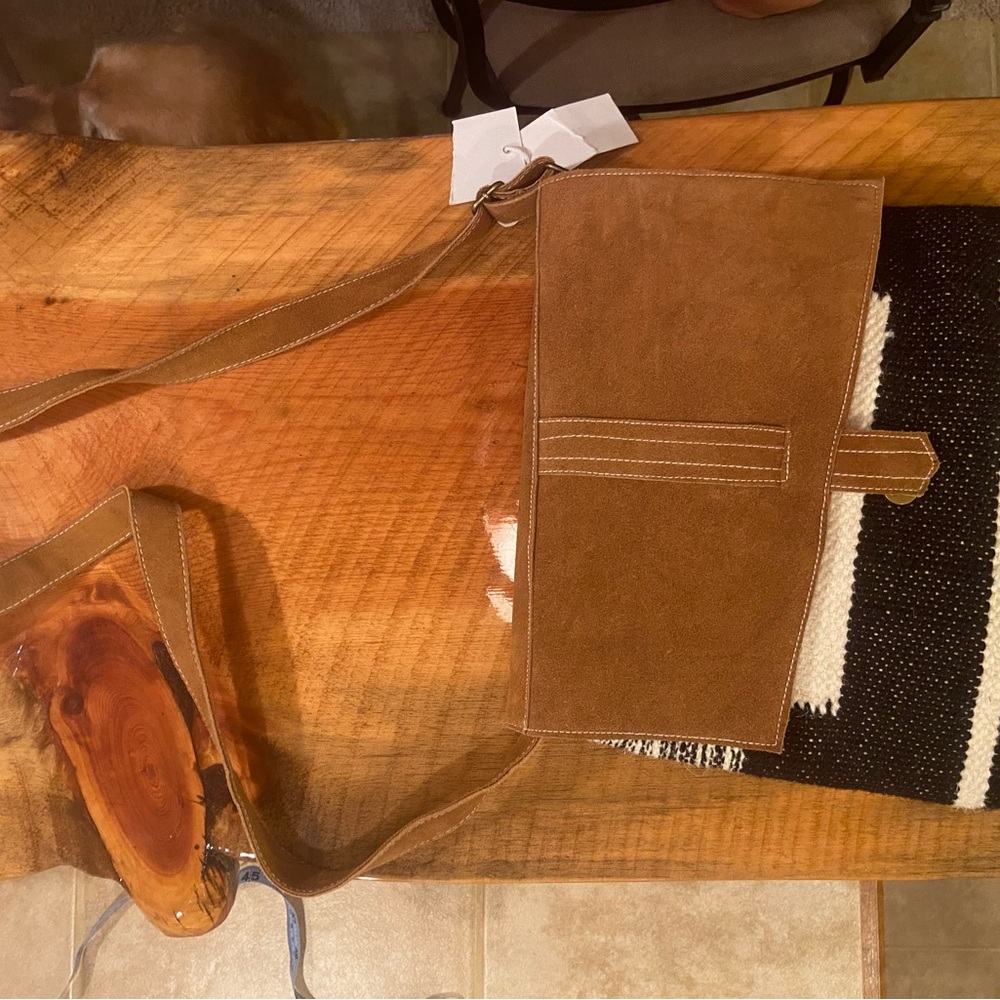 Western Style Handbag - Picture 14 of 16